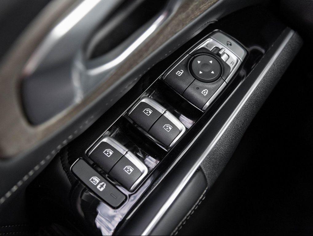 used 2021 Kia Sorento car, priced at $23,488