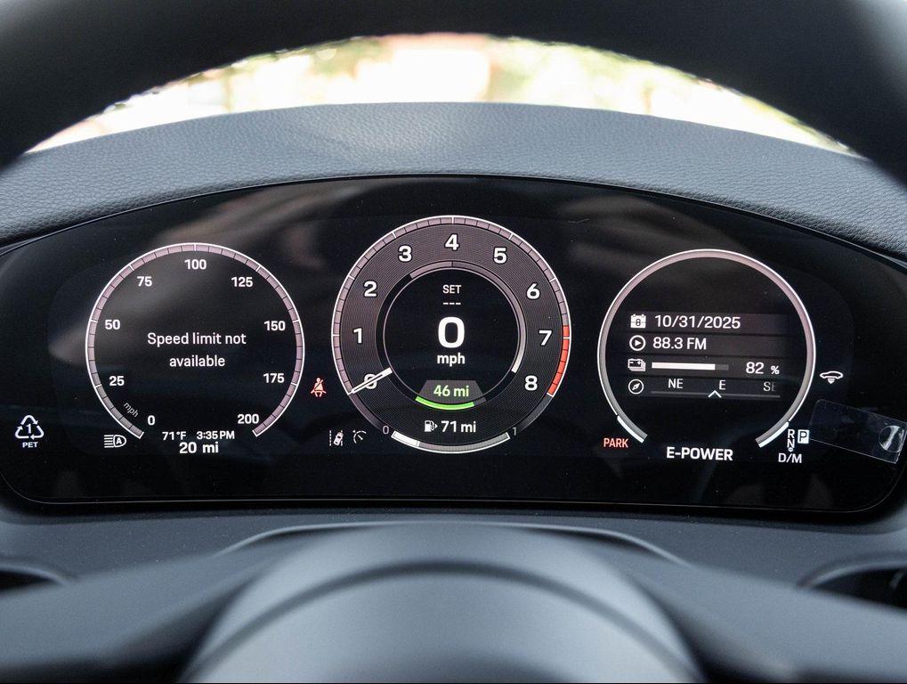 new 2026 Porsche Panamera car, priced at $154,300