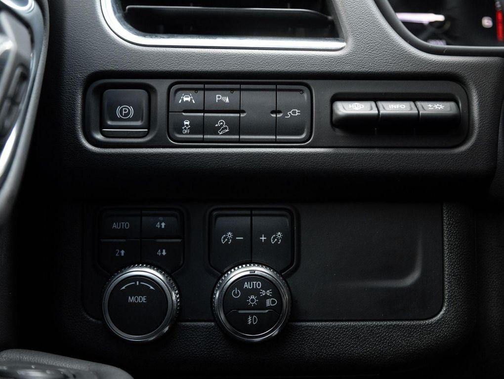 used 2021 GMC Yukon car, priced at $44,500