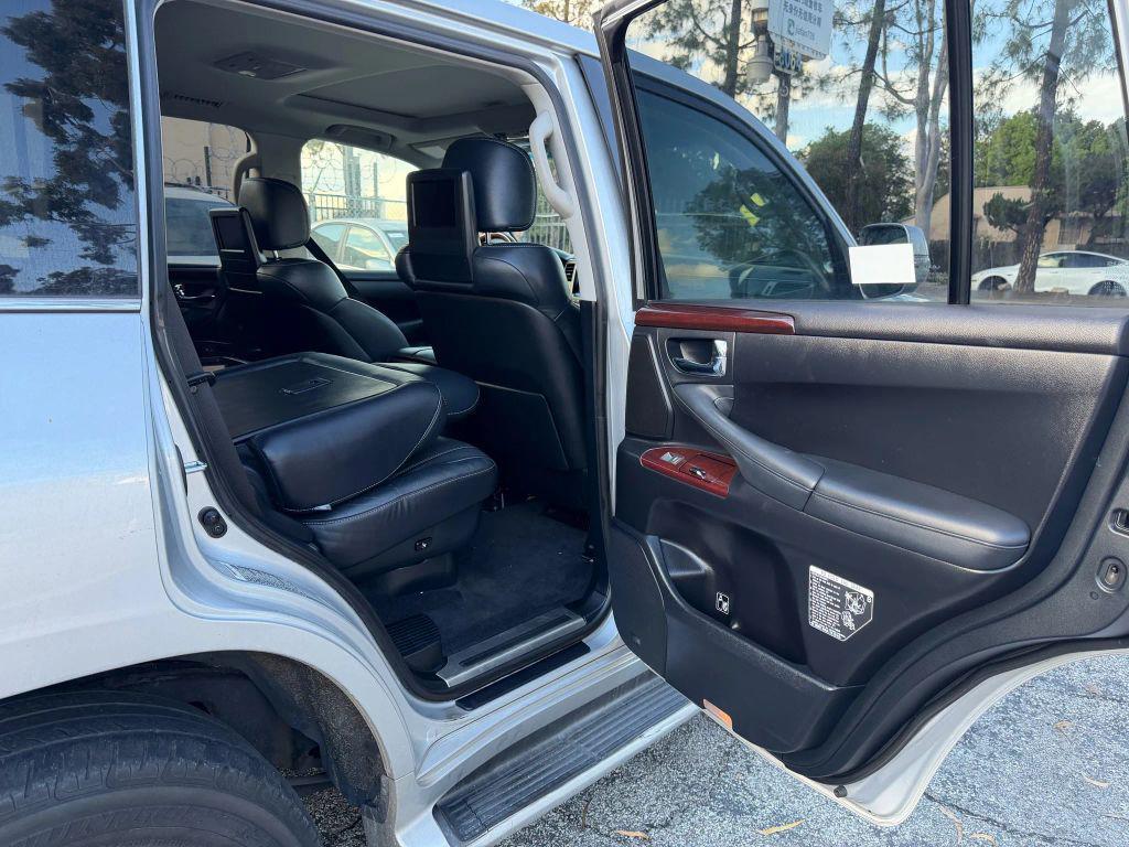 used 2015 Lexus LX 570 car, priced at $29,888