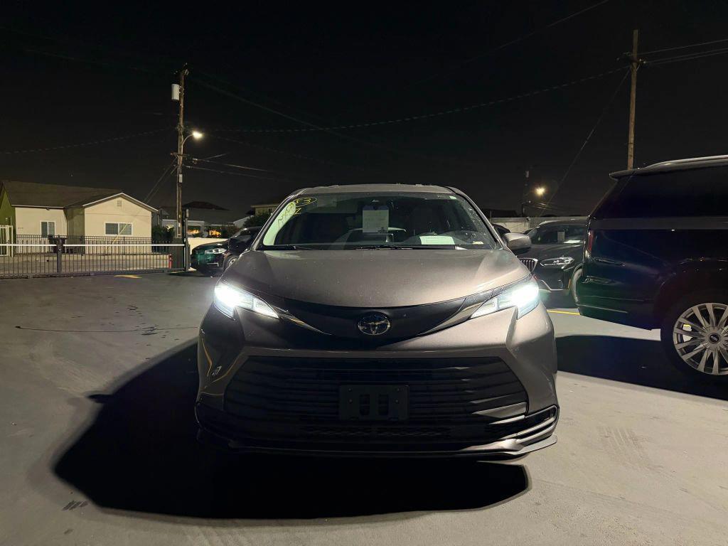 used 2021 Toyota Sienna car, priced at $24,998