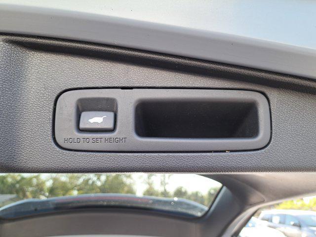 used 2022 Honda CR-V car, priced at $25,900