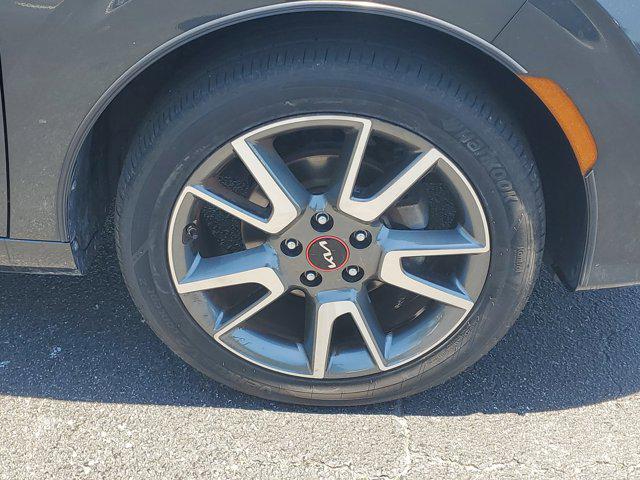 used 2022 Kia Soul car, priced at $14,297