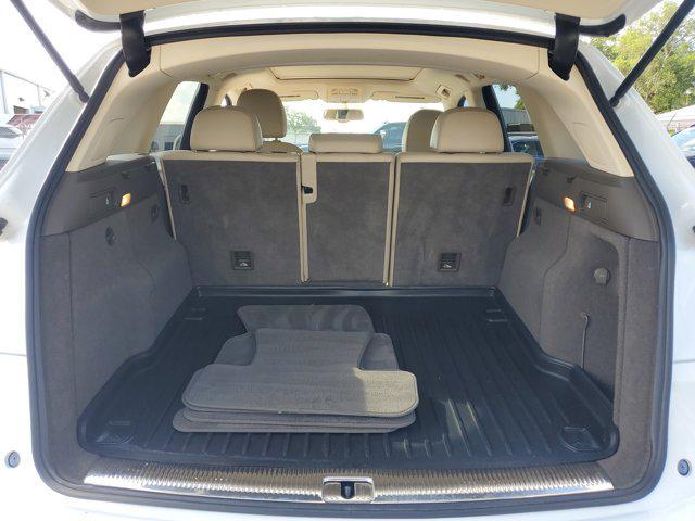 used 2013 Audi Q5 car, priced at $8,333