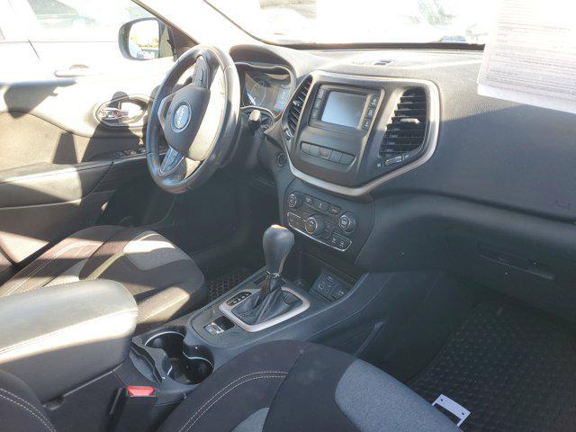 used 2014 Jeep Cherokee car, priced at $10,900