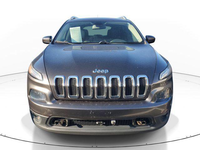 used 2014 Jeep Cherokee car, priced at $10,900
