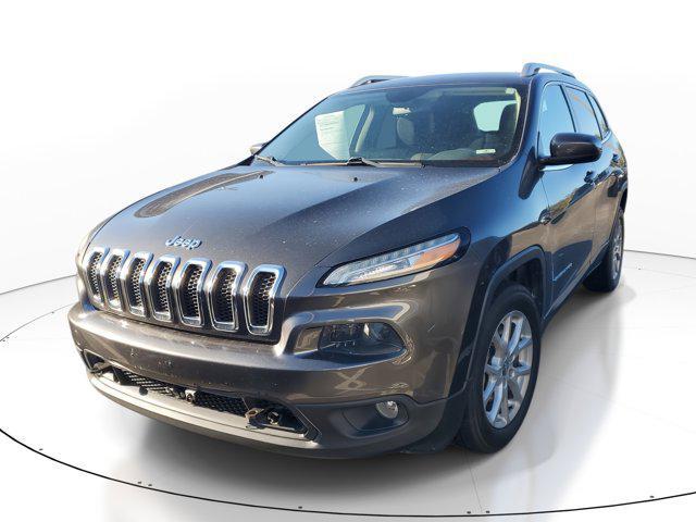 used 2014 Jeep Cherokee car, priced at $10,900