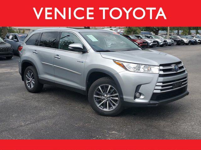 used 2019 Toyota Highlander Hybrid car, priced at $24,846