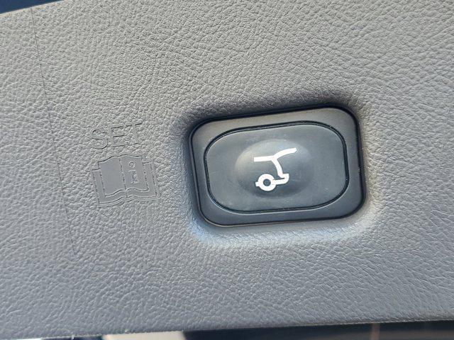 used 2023 Lincoln Nautilus car, priced at $30,966