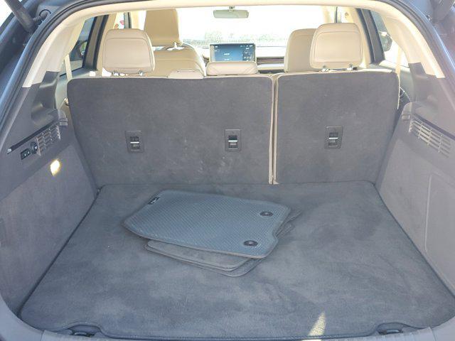 used 2023 Lincoln Nautilus car, priced at $30,966