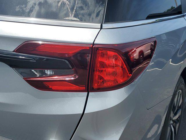 used 2025 Honda Odyssey car, priced at $34,406