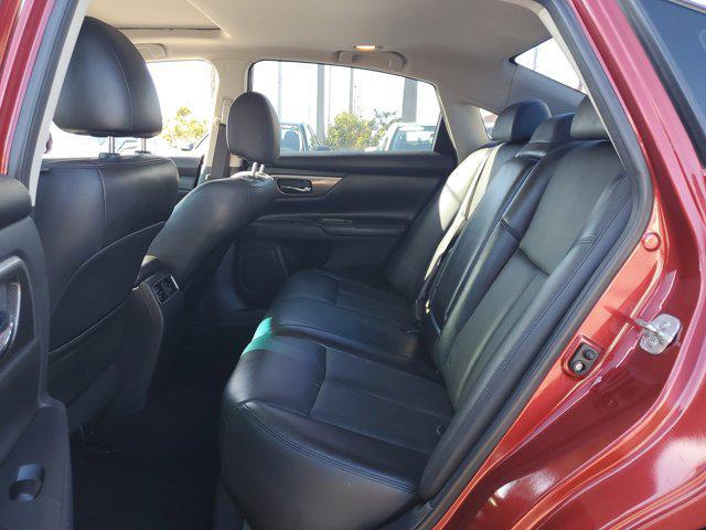 used 2015 Nissan Altima car