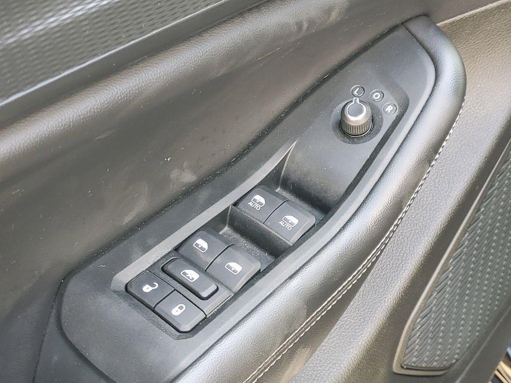used 2024 Jeep Grand Cherokee L car, priced at $29,000