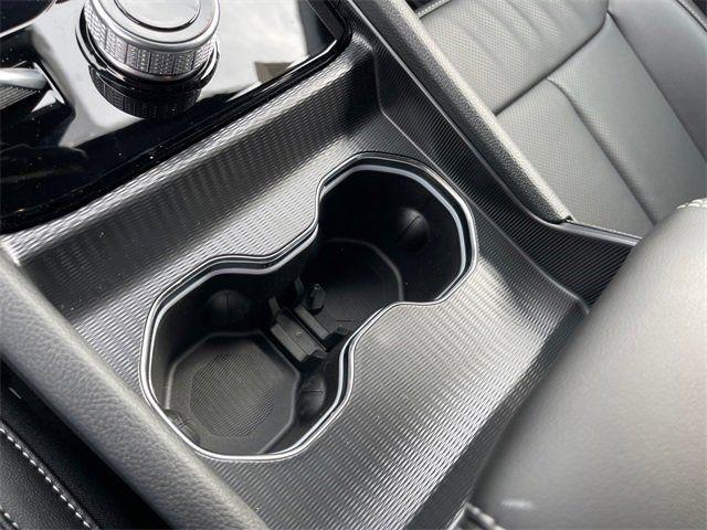 new 2024 Jeep Grand Cherokee L car, priced at $46,532