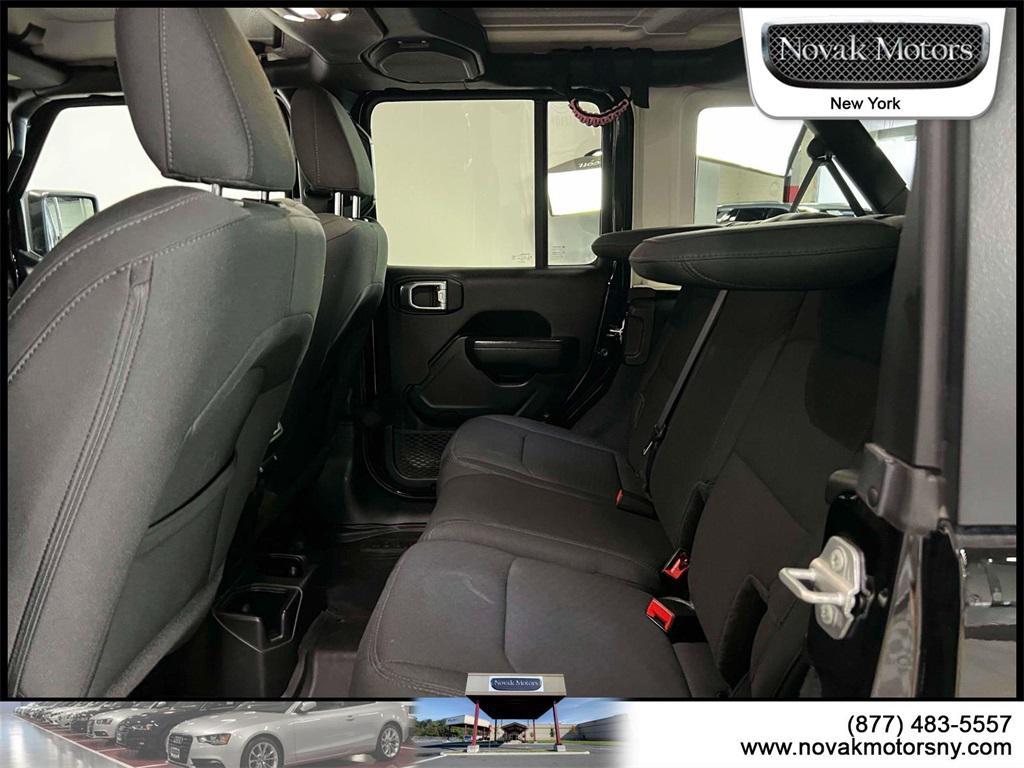 used 2022 Jeep Wrangler Unlimited car, priced at $29,770