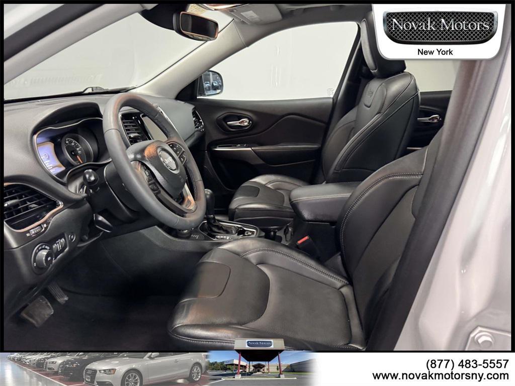 used 2022 Jeep Cherokee car, priced at $26,995