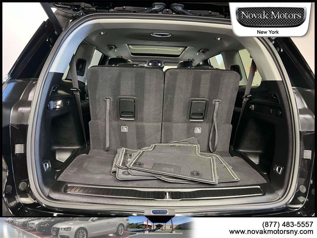 used 2023 Jeep Grand Cherokee L car, priced at $30,490