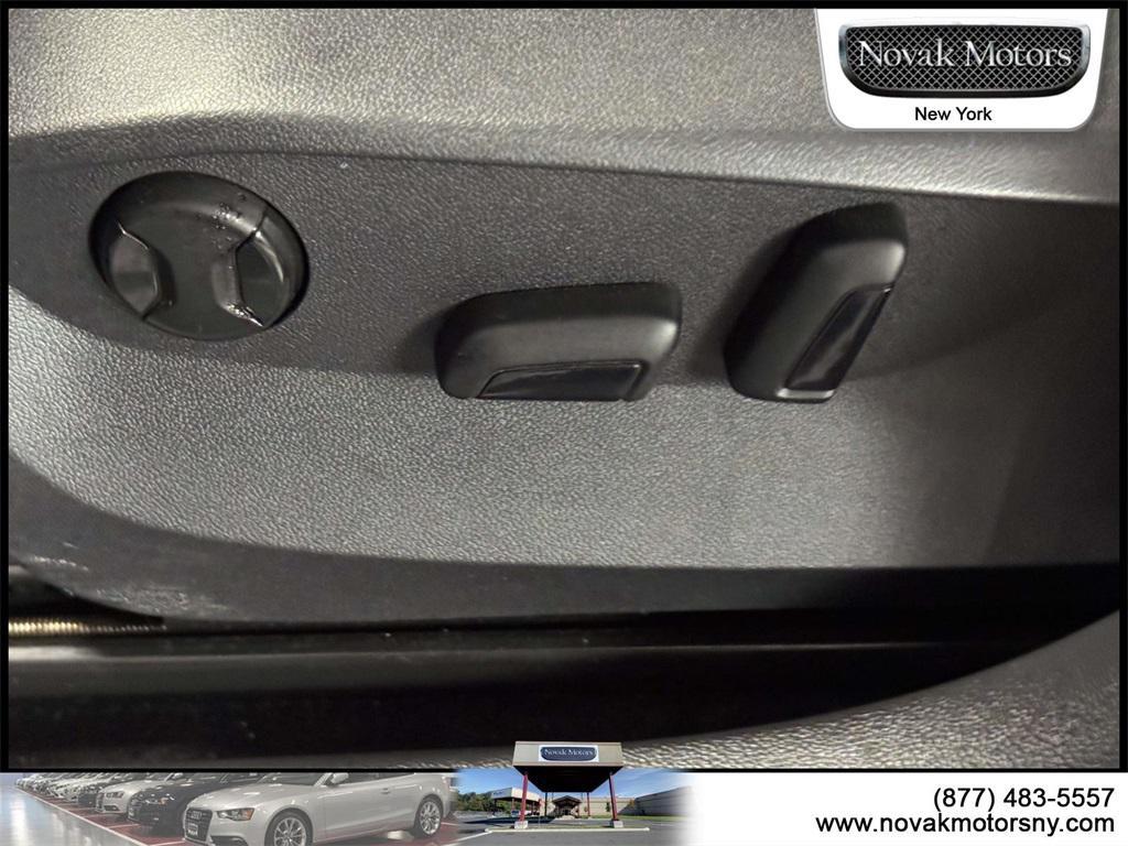 used 2022 Volkswagen Taos car, priced at $19,295