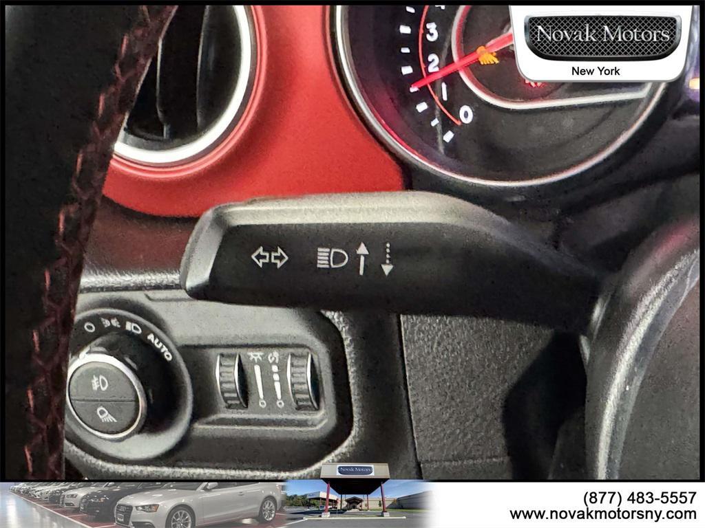 used 2022 Jeep Gladiator car, priced at $35,199