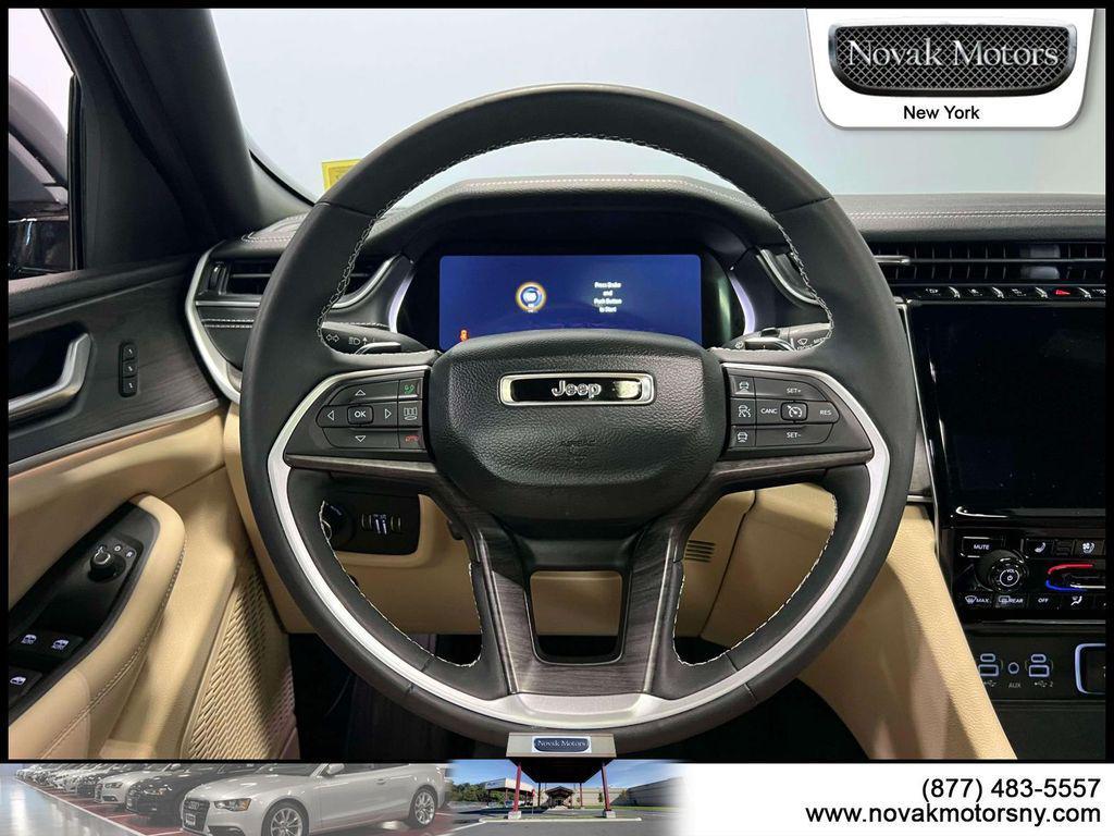 used 2023 Jeep Grand Cherokee car, priced at $35,995