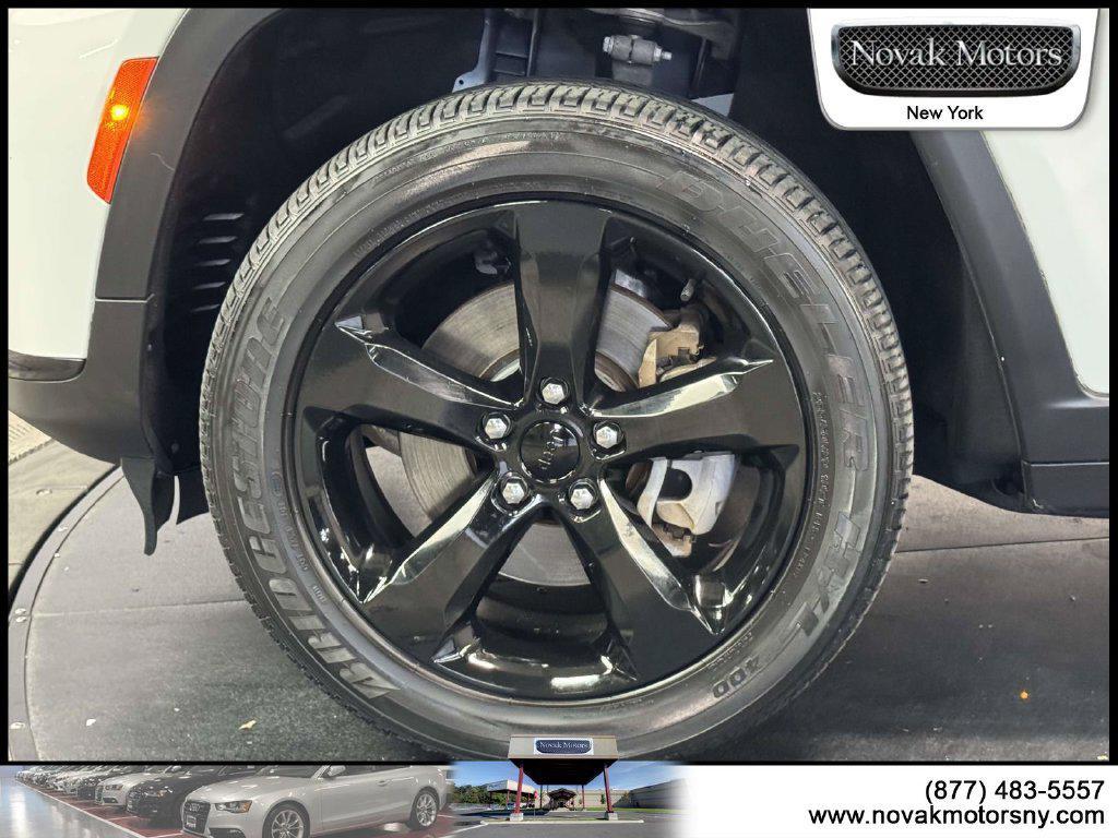 used 2023 Jeep Grand Cherokee L car, priced at $33,770