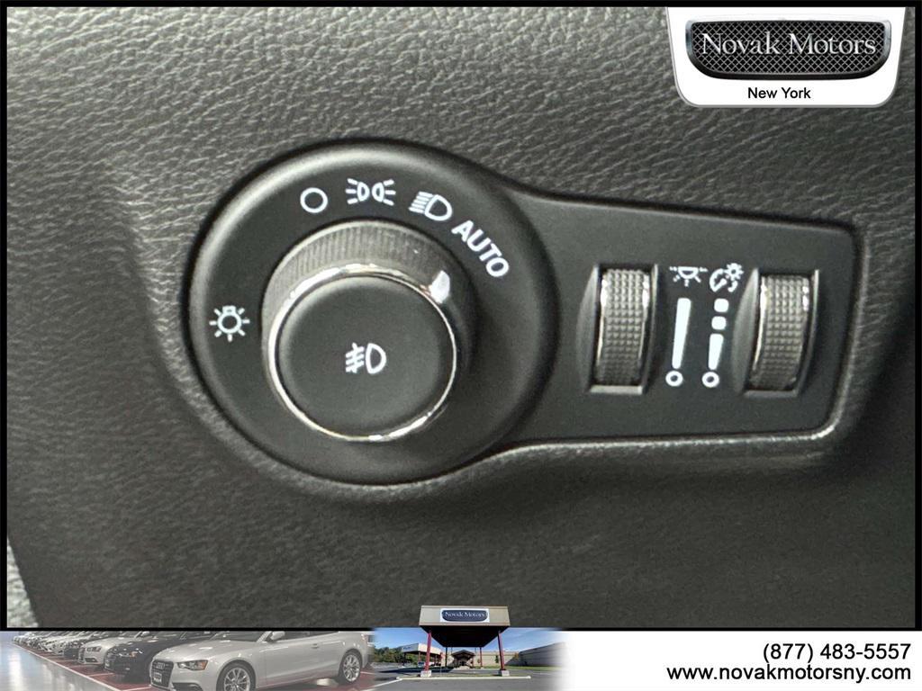 used 2022 Jeep Compass car, priced at $21,595