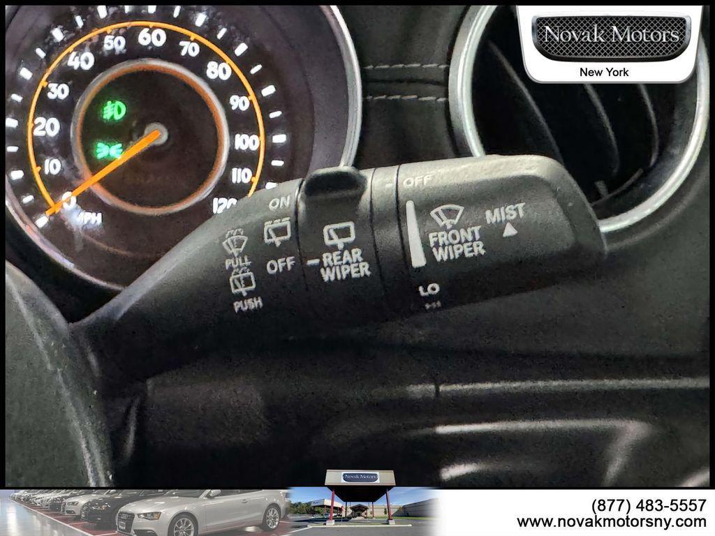 used 2022 Jeep Wrangler Unlimited car, priced at $35,995