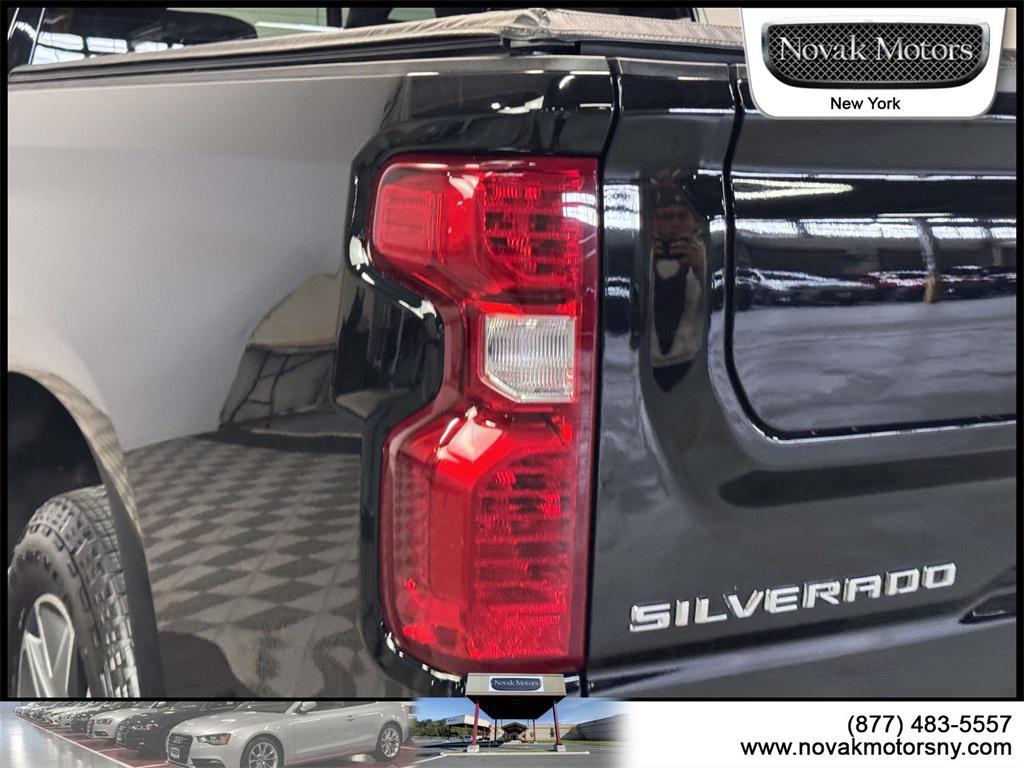 used 2022 Chevrolet Silverado 1500 car, priced at $43,895