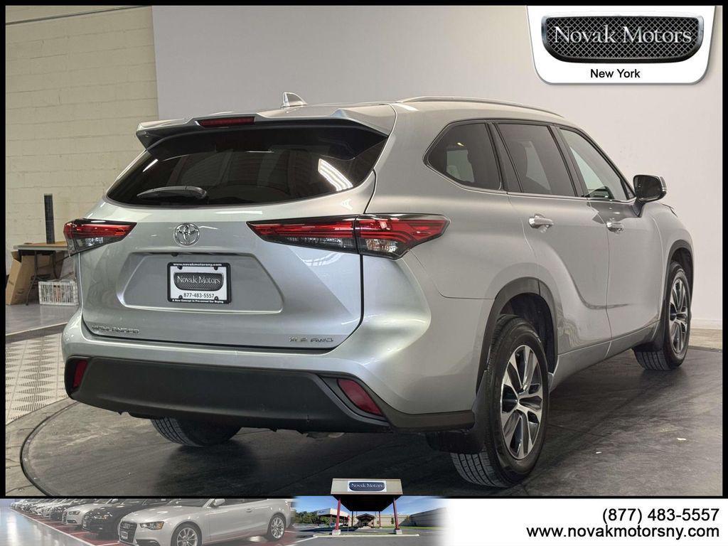 used 2022 Toyota Highlander car, priced at $38,795