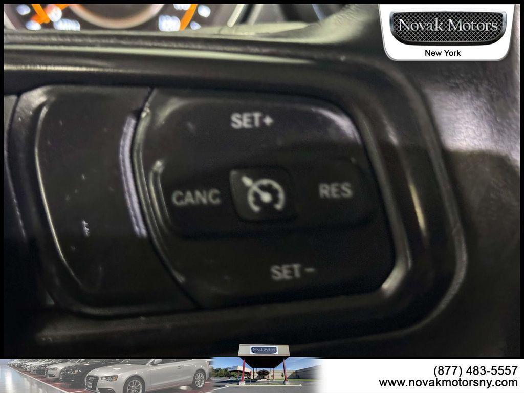used 2022 Jeep Gladiator car, priced at $32,595