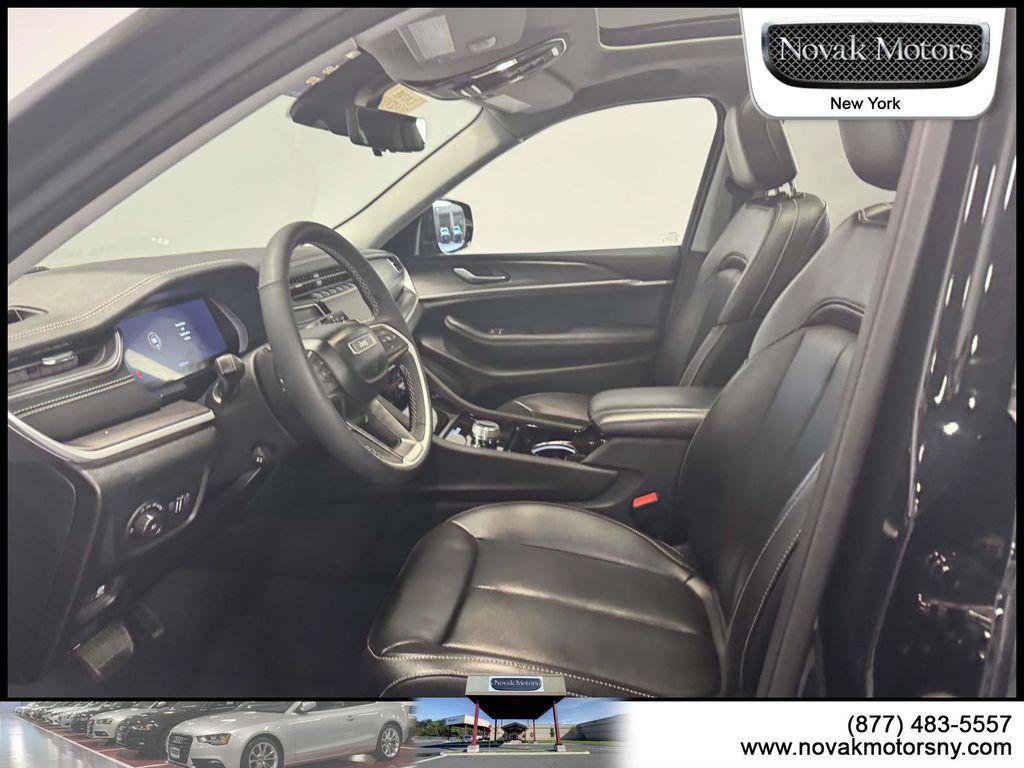 used 2023 Jeep Grand Cherokee car, priced at $34,995