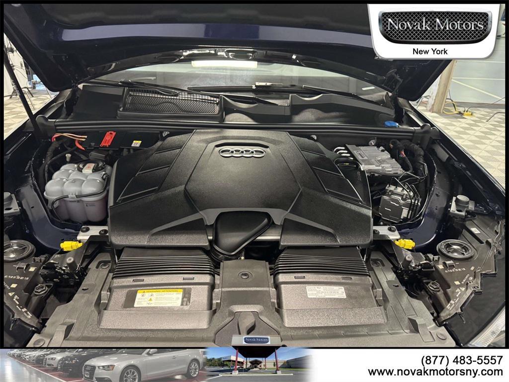 used 2023 Audi Q7 car, priced at $44,095