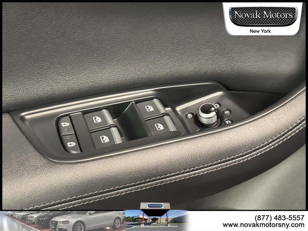 used 2023 Audi Q7 car, priced at $44,095