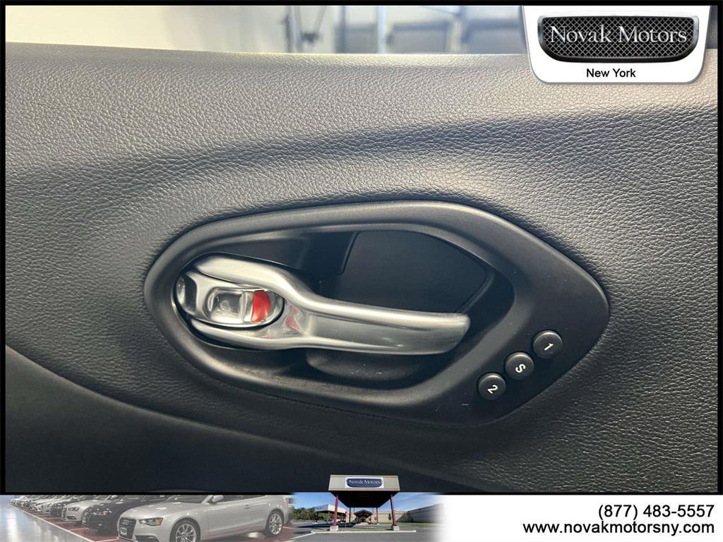 used 2022 Jeep Cherokee car, priced at $25,995