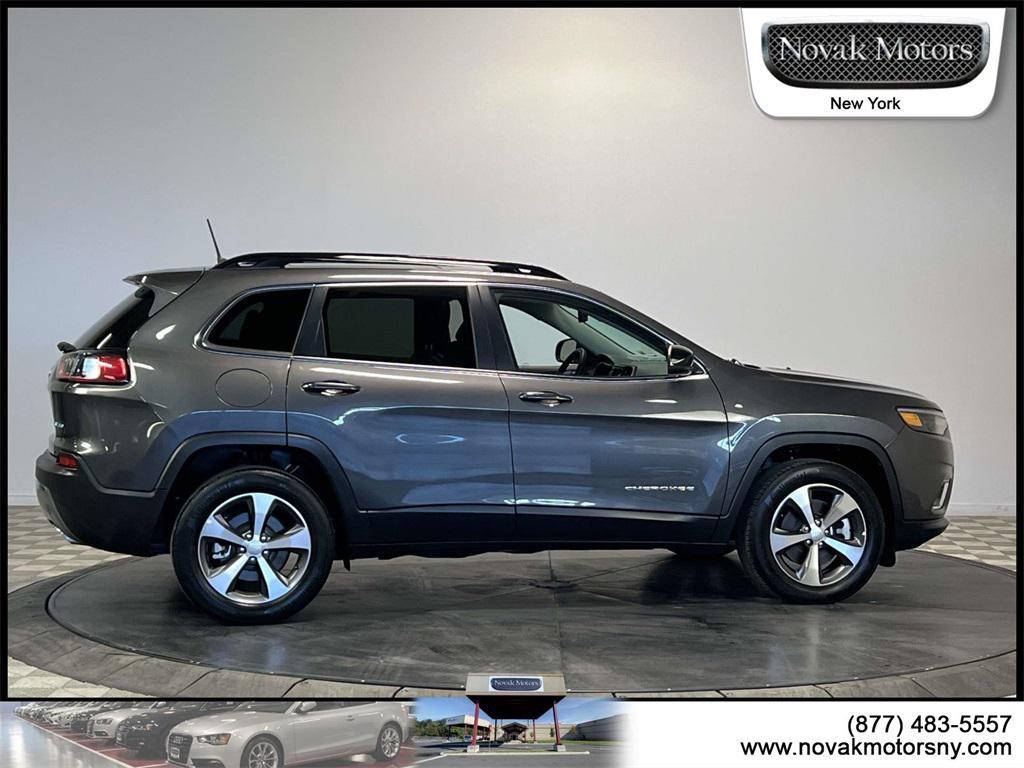 used 2022 Jeep Cherokee car, priced at $25,995