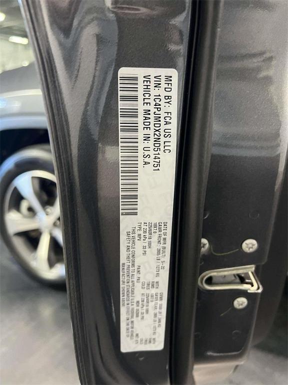 used 2022 Jeep Cherokee car, priced at $25,995