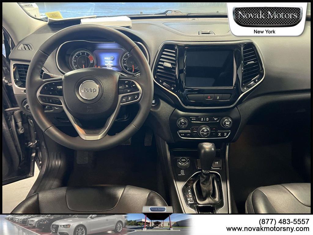 used 2022 Jeep Cherokee car, priced at $25,995