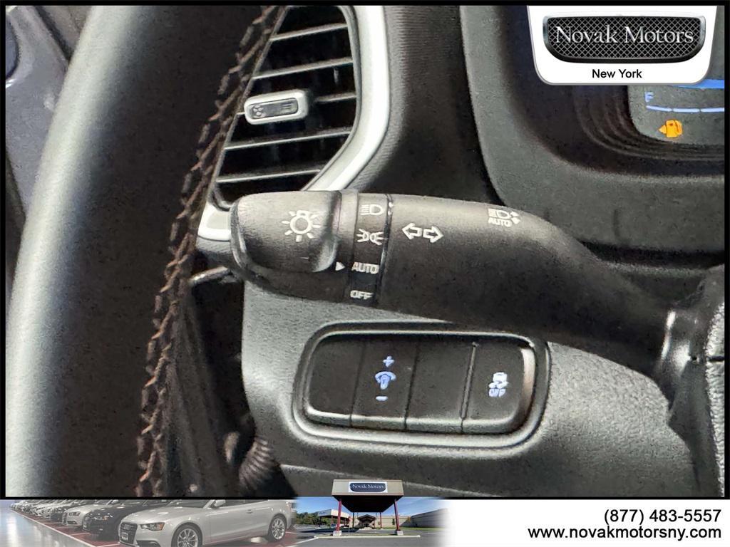 used 2025 Hyundai Venue car, priced at $21,295