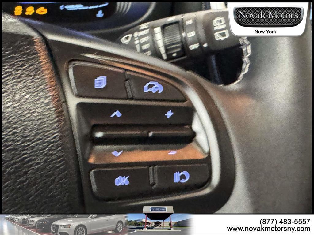 used 2025 Hyundai Venue car, priced at $21,295