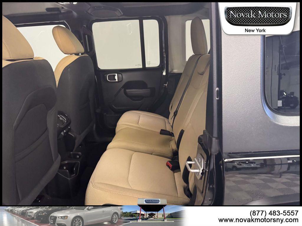 used 2022 Jeep Wrangler Unlimited car, priced at $28,995
