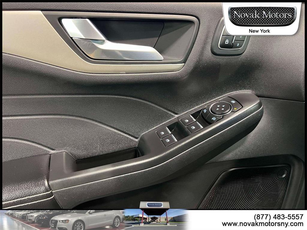 used 2022 Ford Escape car, priced at $25,090