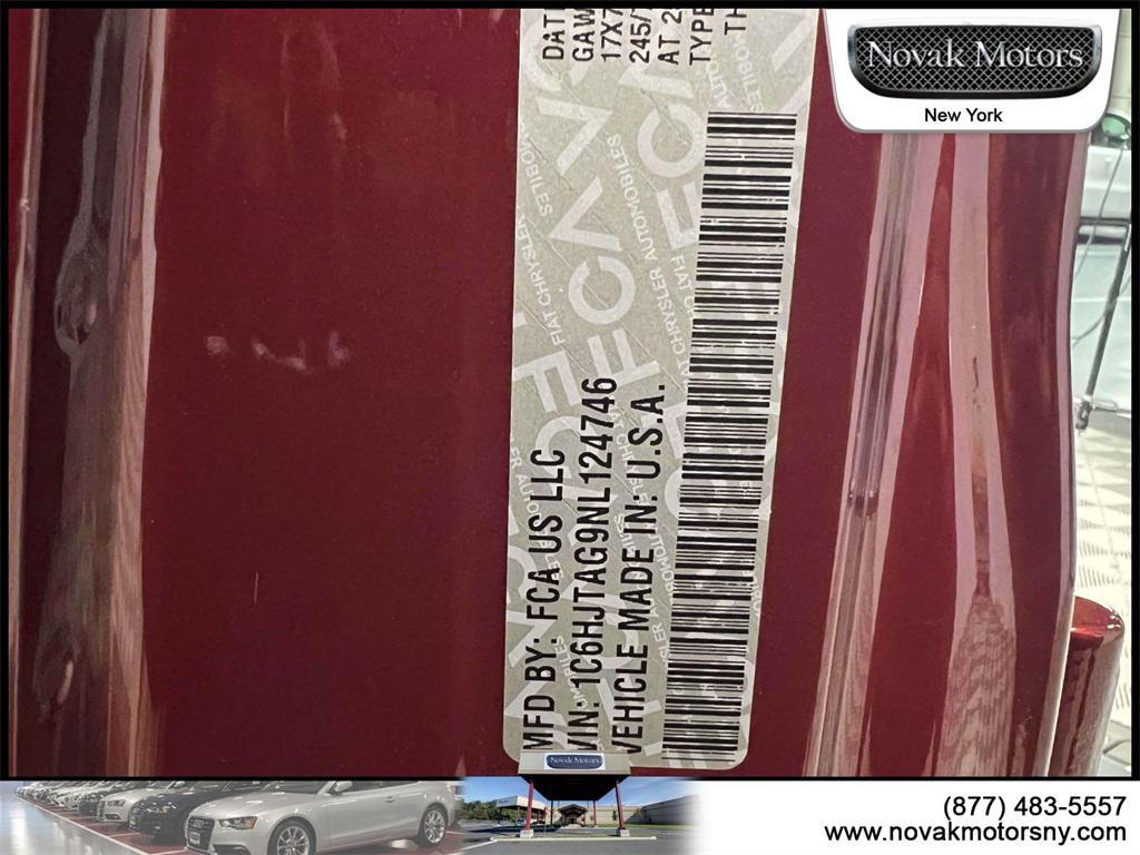 used 2022 Jeep Gladiator car, priced at $30,395