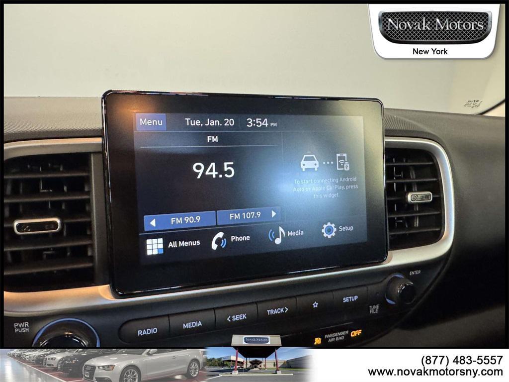 used 2025 Hyundai Venue car, priced at $21,595