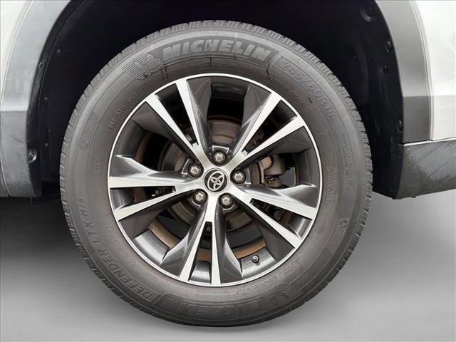 used 2019 Toyota Highlander car, priced at $19,771