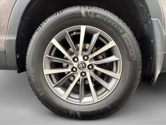 used 2019 Toyota Highlander car, priced at $22,558