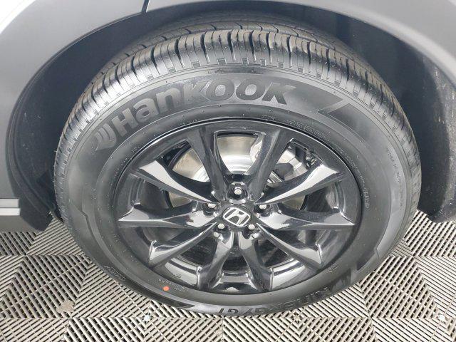 new 2026 Honda CR-V Hybrid car, priced at $40,630