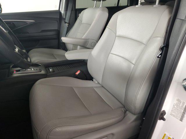 used 2023 Honda Passport car, priced at $28,897