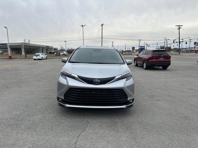 used 2025 Toyota Sienna car, priced at $46,900