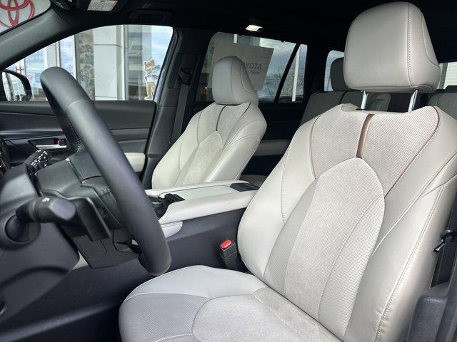 new 2026 Toyota Grand Highlander Hybrid car, priced at $65,724