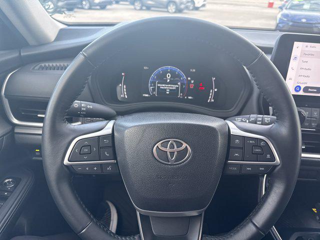 used 2025 Toyota Grand Highlander car, priced at $46,900